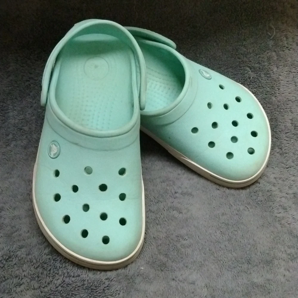 Youth CROCS in Mint Green - Size 6